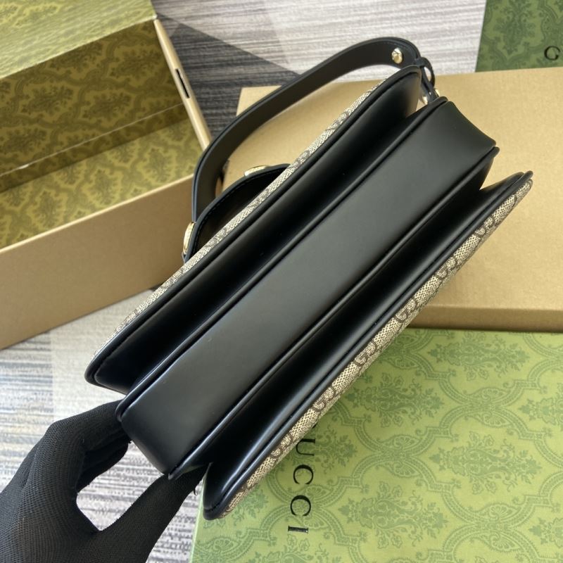 Gvc*1 horsebit bags